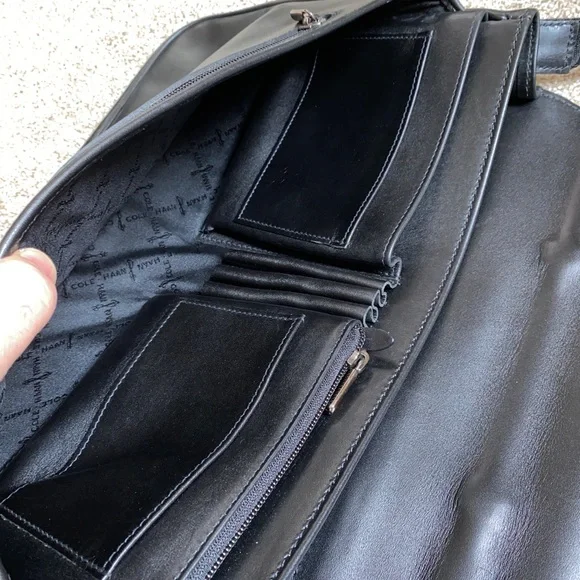 COLE HAAN BRIEFCASE BLACK LEATHER SCHOOL BOY CROSSBODY MESSENGER BAG Attaché